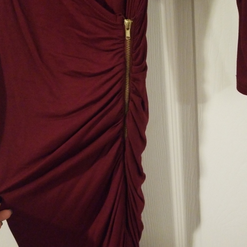 Dress - Picture 2 of 3